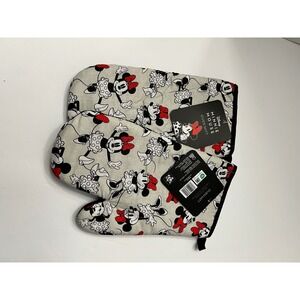 NWT Disney Minnie Mouse Oven Mitts‎ Pot Holder Set of 2 Kitchen Cooking Baking